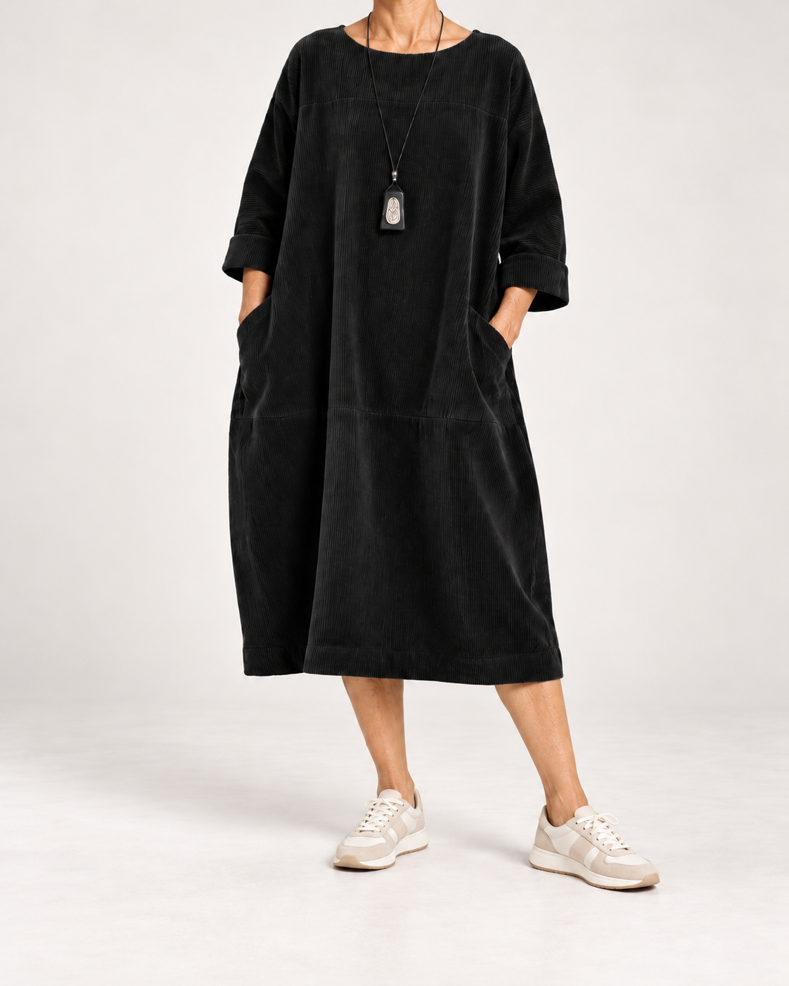 Amy™ | Relaxed Corduroy Midi Dress