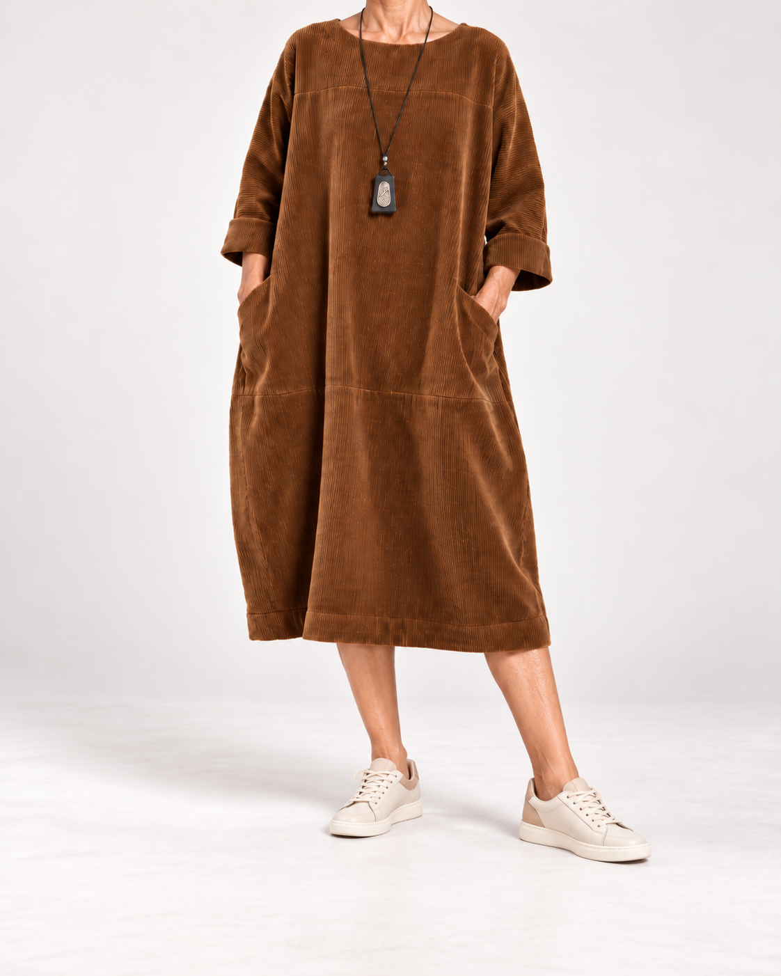 Amy™ | Relaxed Corduroy Midi Dress